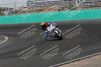 media/Apr-20-2025-AHRMA (Sun) [[393a79c373]]/Race/Group 1/Turn 4b/